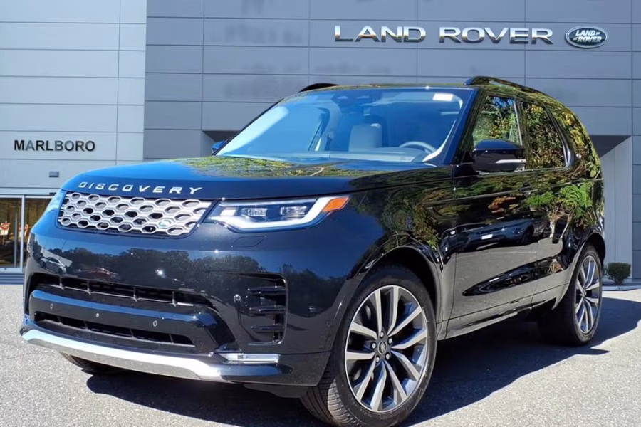 July Lease the 2026 Range Rover Discovery S model Msrp $67,000 for 39 months and 7500 miles a year for $829. W/Luxury SUV Conquest
First month, bank fee, plates and taxes upfront.